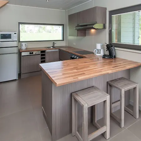 Golden Lakes Village - Type 3 Maximum 6 Personnes Avec Sauna Holiday home Erpion