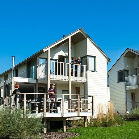 Golden Lakes Village - Type 3 Maximum 6 Personnes Avec Sauna * Erpion